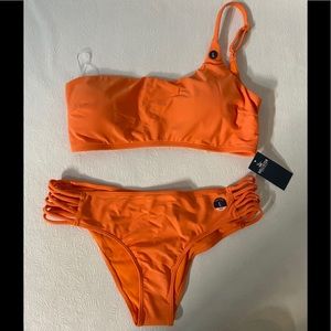 🏖❤️👙Hollister Orange Swimwear ! NWT